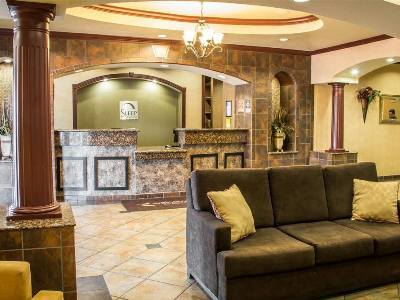 Sleep & At Six Flags Hotel 3*